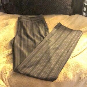 🔹4 for $30 Old Navy Dress Pants, size 8